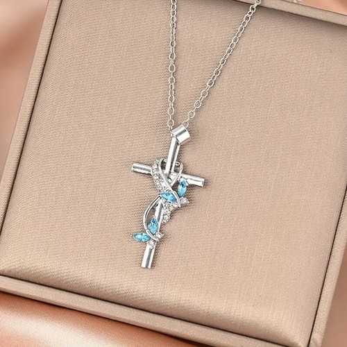 Collier croix papillon - , zircon