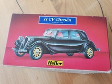 MAQUETTE Voiture Citroën 11cv