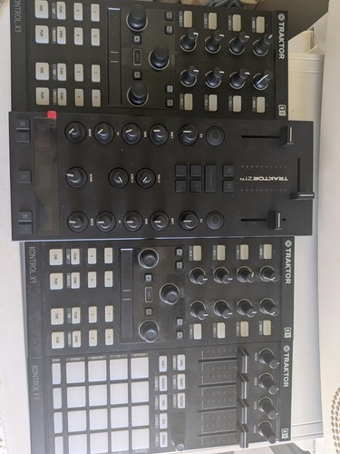 Lot traktor kontrol z1 - dj,