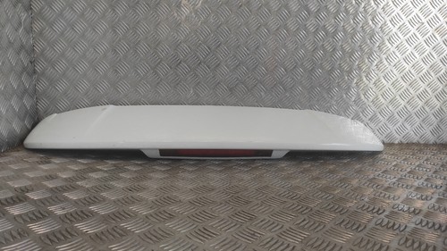 Becquet spoiler hayon arrière
