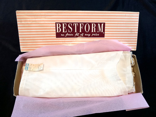 Vtg open bottom girdle - sz,