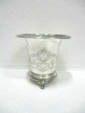 Pot tripode, vide poche