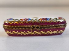 Boite pilulier Manufacture Royale de Limoges en porcelaine peint a la main