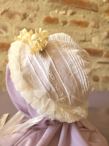 N04 ancienne coiffe bonnet - ancienne,