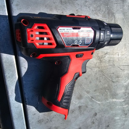 Milwaukee 12v marteau - milwaukee,