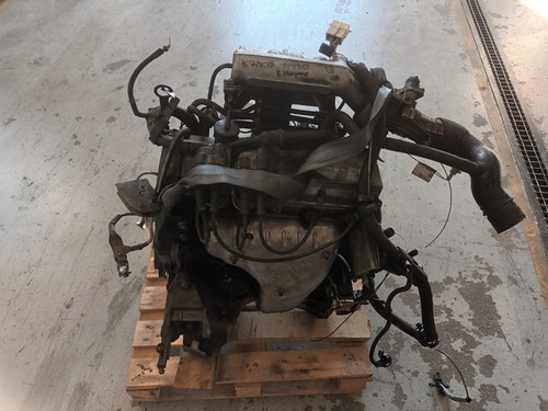 K7m720 moteur complet renault - k7m720,