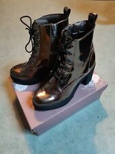 Bottines femme effet miroir argentée