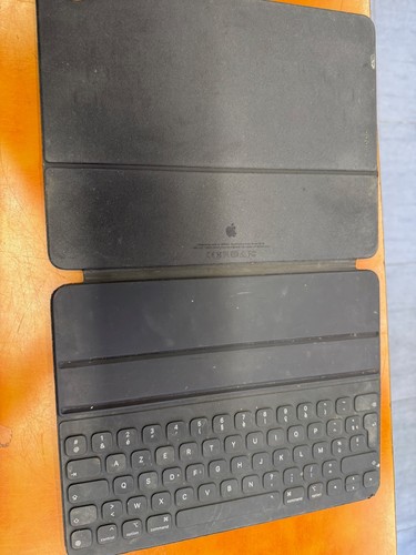 Apple smart keyboard - ⌨️,