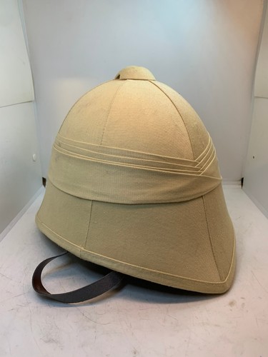 Ancien casque militaire - ancien,