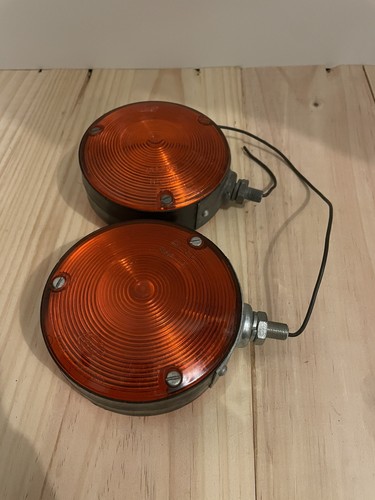 Feu orange tracteur - ancien,