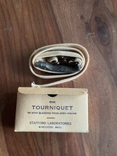 US WW2 TOURNIQUET WITH BOX STAFFORD LABORATORIES  ORIGINAL - MED DPTT