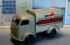 Simca cargo 1955 fourgon Transeuropa par SESAME