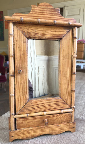 Petite armoire poupée en - armoire,
