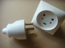 Prise à encastrer + Fiche Mâle  pour Gazinière- Four Lebenoïd Arnould ou Legrand