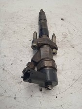 0445110084 INJECTEUR / 729281