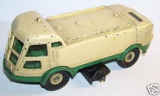 ORIGINAL DINKY ARROSEUSE