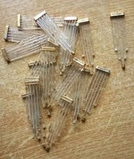 1 PAMPILLE A BÂTONNETS EN