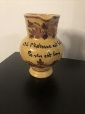 Petit Pichet Parlant Vouvray Ou L’hotesse Est Belle Le Vin Est Bon 