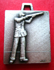 Médaille BALL-TRAP - TIR - métal argenté  au CHOIX  ou en Portes Clés