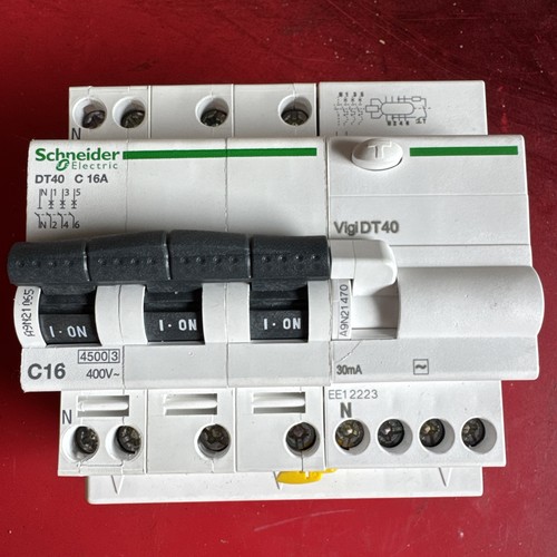 Schneider electric disjoncteur - schneider,
