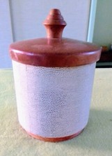 POT A TABAC EN BOIS RECOUVERT