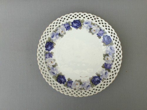 Ancienne petite assiette