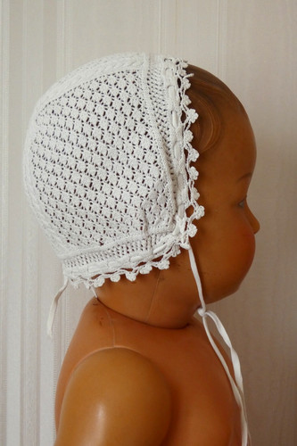 Bonnet ancien crochet pour