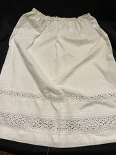 Jupon ancien broderie Anglaise