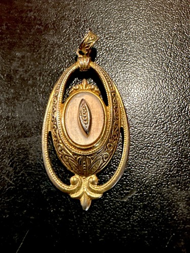 Rare beau médaillon vintage - rare,