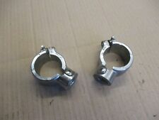 Supports clignotants avant