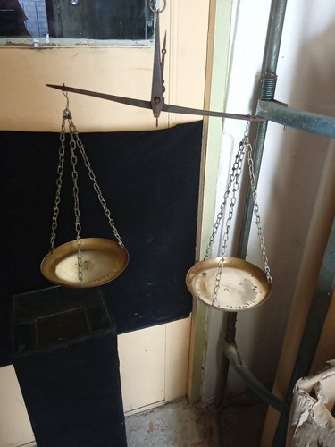 Belle petite balance - belle,