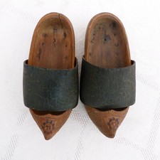 PAIRE SABOTS ENFANT ANCIEN