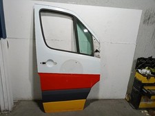 A9067200105 porte avant droit pour MERCEDES-BENZ SPRINTER II JAMES COOK (906)