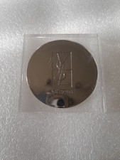 Miroir. Yves Saint Laurent