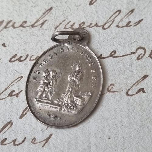 Pendentif médaille la - nd, de
