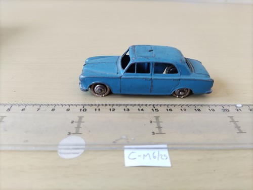 Dinky toys peugeot 403 - toys,,