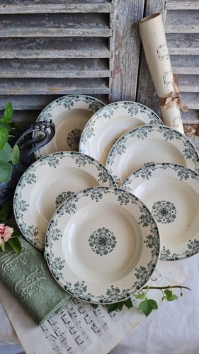 Anciennes assiettes creuses - anciennes,