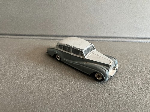Ancienne miniature voiture - miniature,