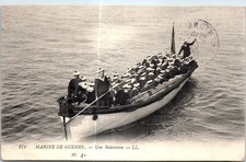 BATEAUX - Marine de guerre -