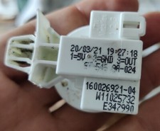 MACHINE A LAVER HOTPOINT