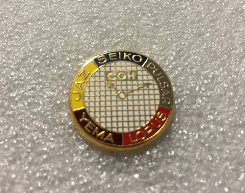 Pin badge - pin's, watch