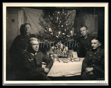 Photo, WW2, Noël dans le bunker, Sdt. avec arbre, conserves et fruits, 5026-1...