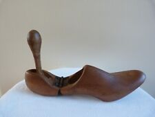 Ancien embauchoir en bois pour pied menu - objet de métier cordonnier début XXèm
