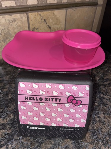 Tupperware hello kitty - hello,