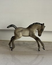 Breyer Stablemate Scrambling