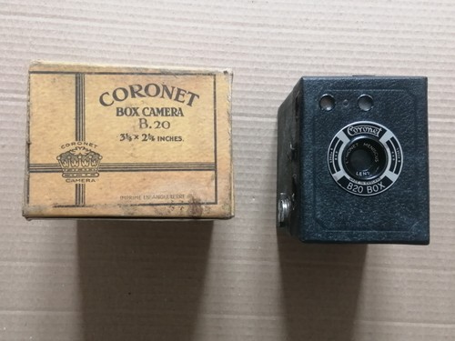 Ancien appareil photo - un,