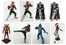 Lot de 8 mini figurines