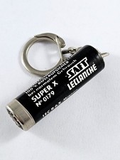 PORTE-CLES - Miniature PILE LECLANCHÉ SAFT Vintage 3D 1960s Batterie Super X