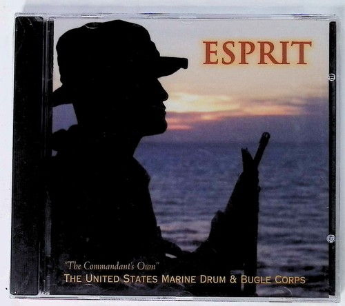Marine drum bugle corps - us,
