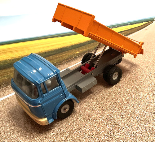 1961 dinky toys meccano france - toys,